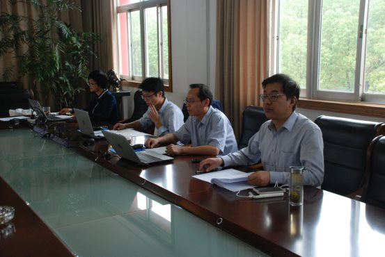 \\172.0.0.7\文档资料-bgs\活动照片\2019年度学校照片\2019秋\2019.10.11 新优质学校创建区级评审会\DSC_4538.JPG
