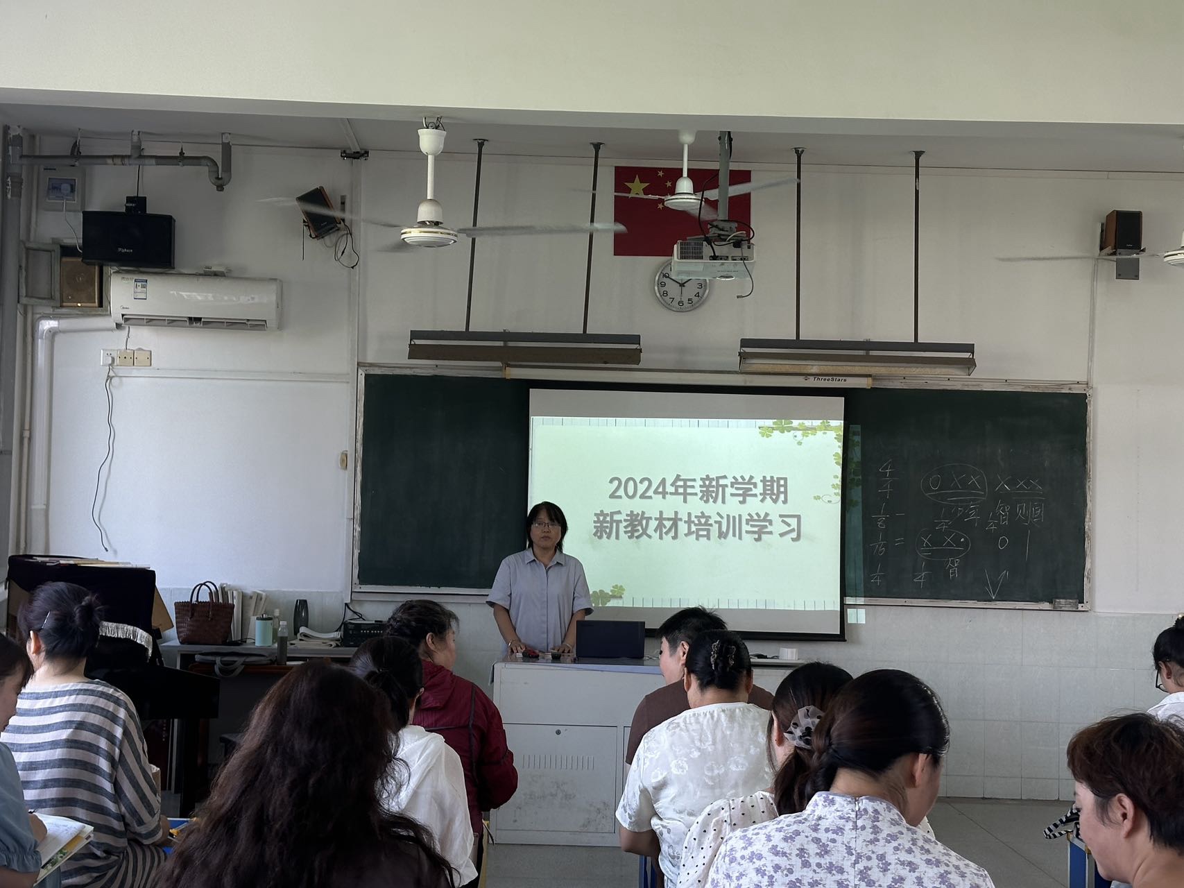 cdb14cd4-0a66-470f-a2fc-99d99e6ce136.jpg